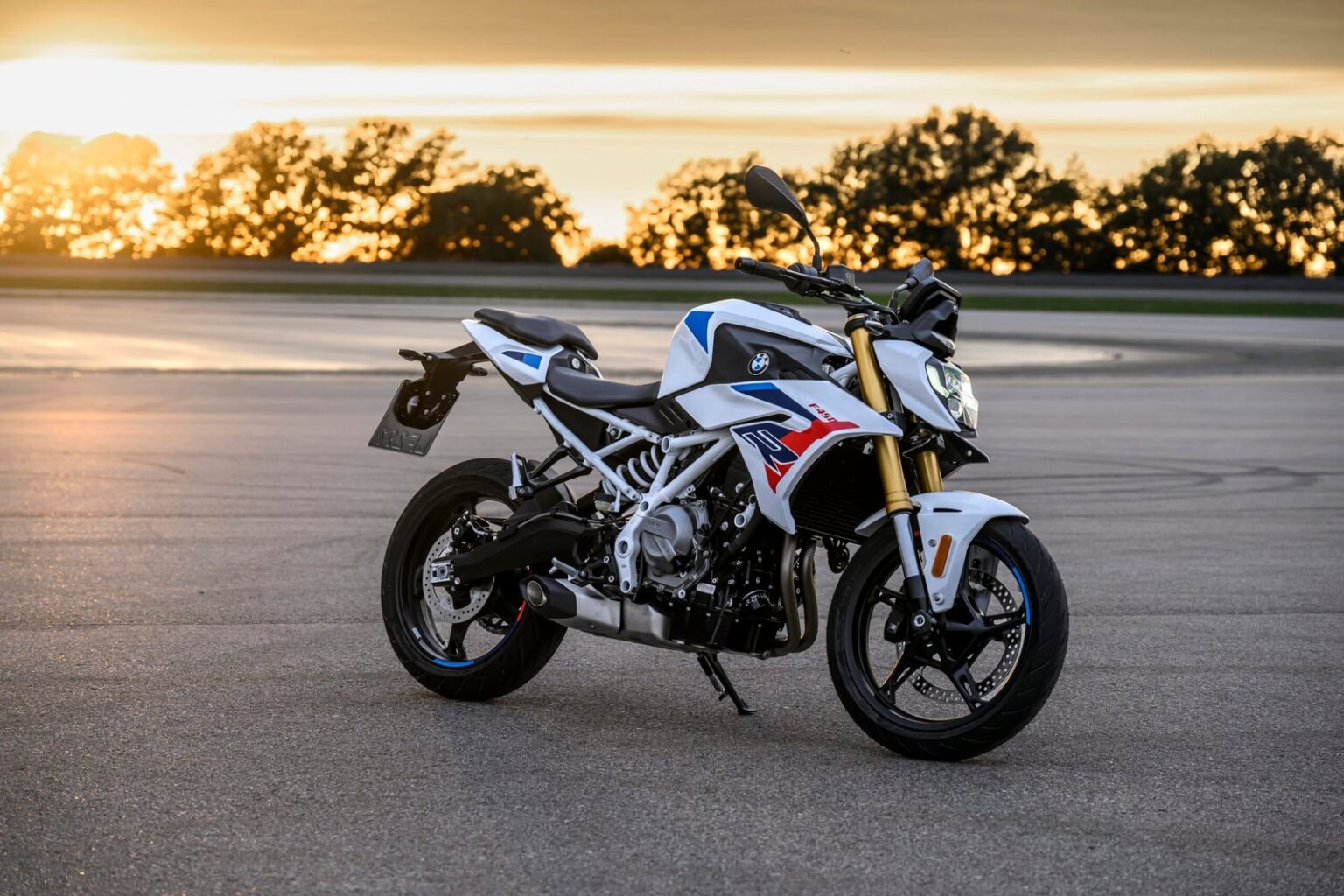 BMW Motorrad präsentiert die neue BMW F 450 R.